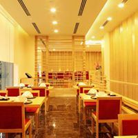 The Metropolitan Hotel and Spa New Delhi - 3