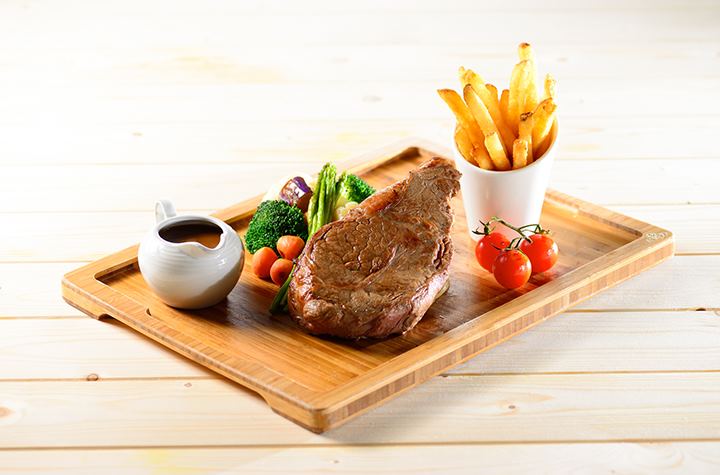 Regal Riverside Hotel - 2