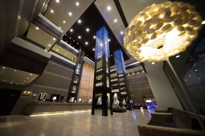 Regal Riverside Hotel - 5