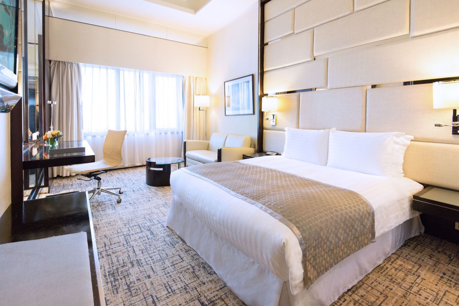 Regal Airport Hotel - 6