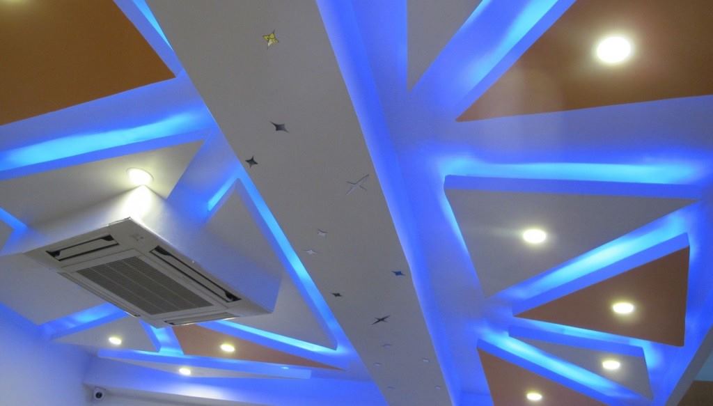 Royal Penguin Boutique Hotel - 6