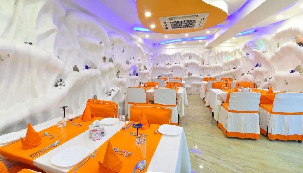 Royal Penguin Boutique Hotel - 3