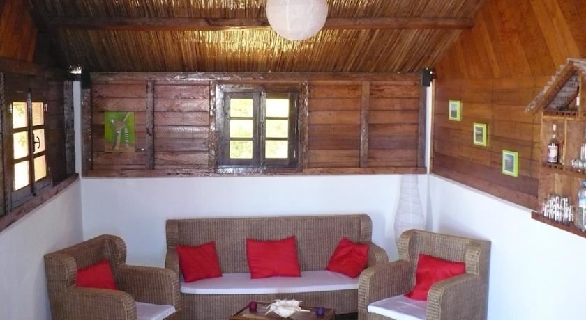 Riake Resort and Villa - 5