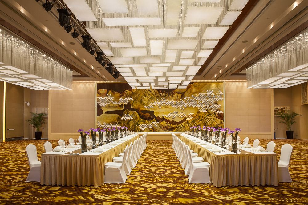 Regal Financial Center Hotel - 7