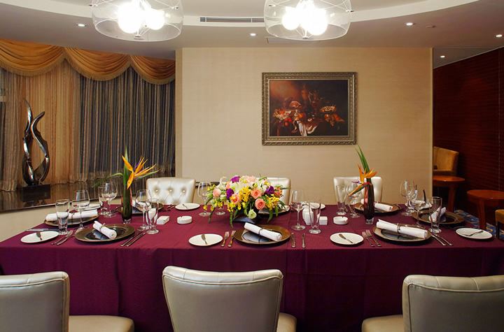 Regal Jinfeng Hotel - 5