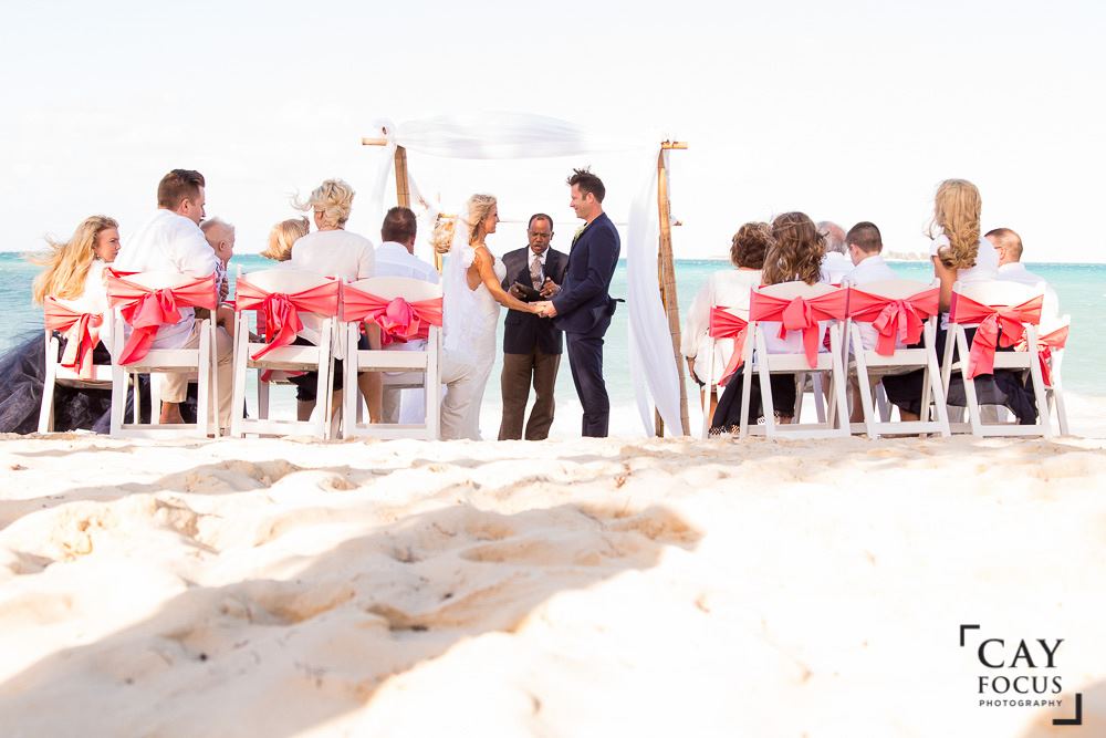 Sandyport Beach Resort - 4