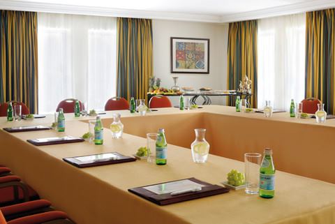 Movenpick Resort Petra - 4