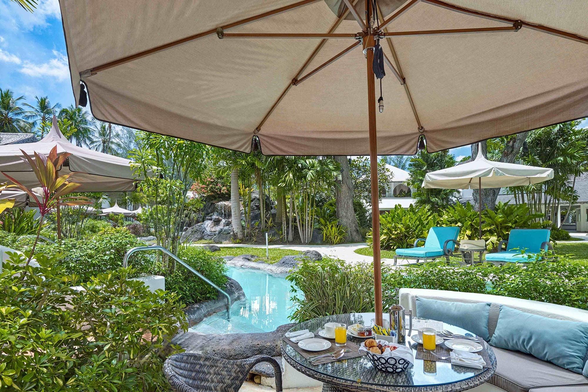 Colony Club by Elegant Hotels - 3