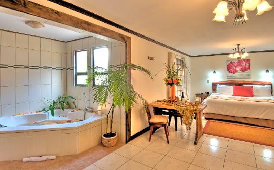 Hotel Chalet Tirol - 5