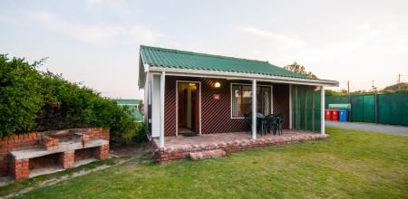 Pine Lodge Resort - 2