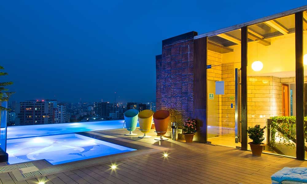 Six Seasons Hotel - 1