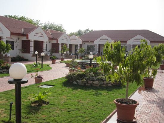 Welcome Centre and Hotels - 3