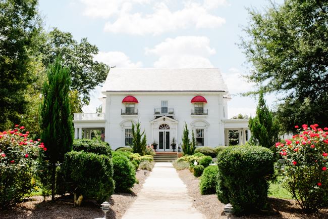 Simply Divine Bed and Breakfast - 1