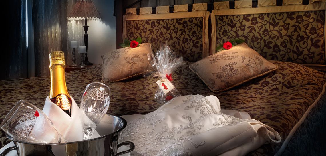 Santa's Hotel Santa Claus - 1