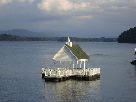 Mountain Harbor Inn - 2