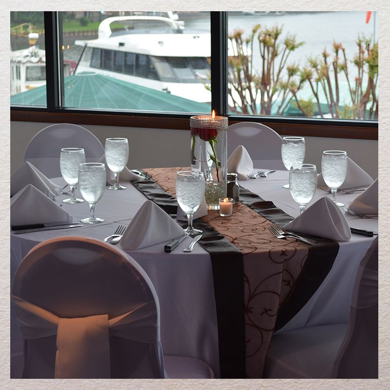 Queen's Landing Lake Cruises - 6