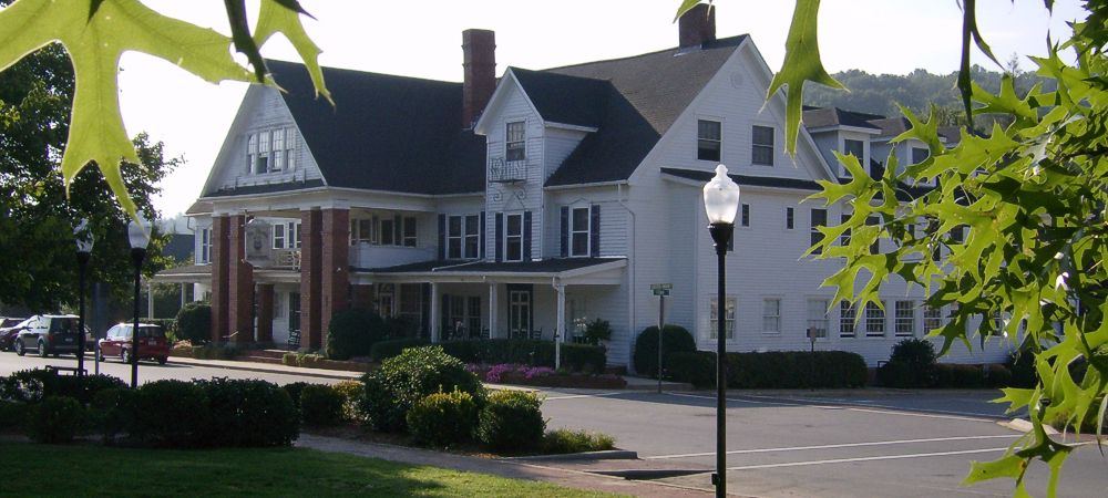 Nu Wray Inn - 1