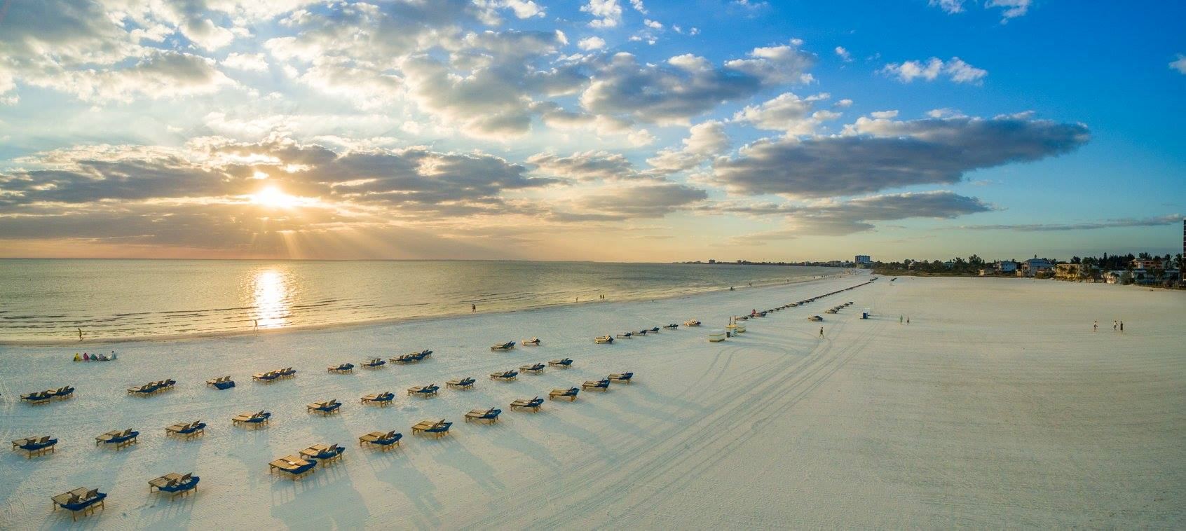 Point Estero Beach Resort - 3