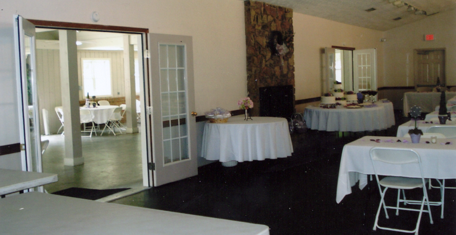 Smoketree Community Building - 2