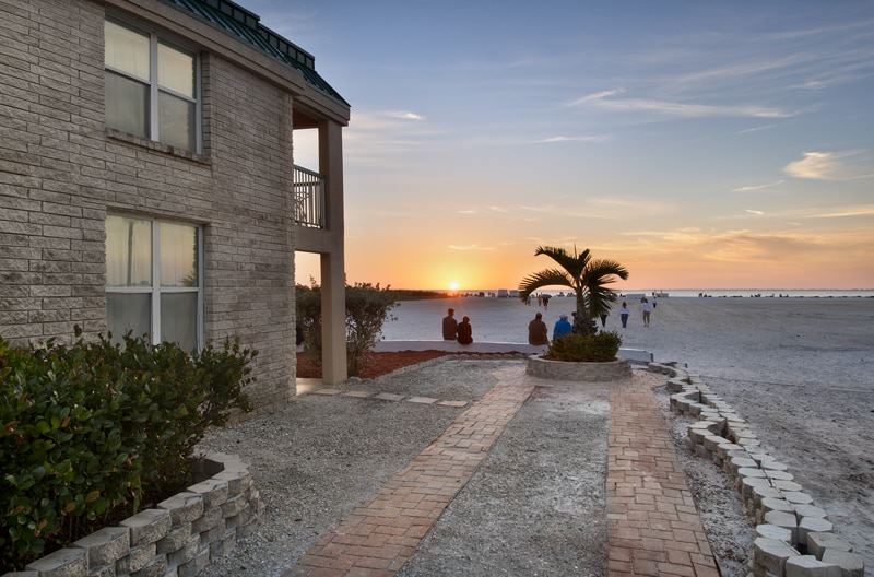 Wyndham Grand Fort Myers Beach - 2