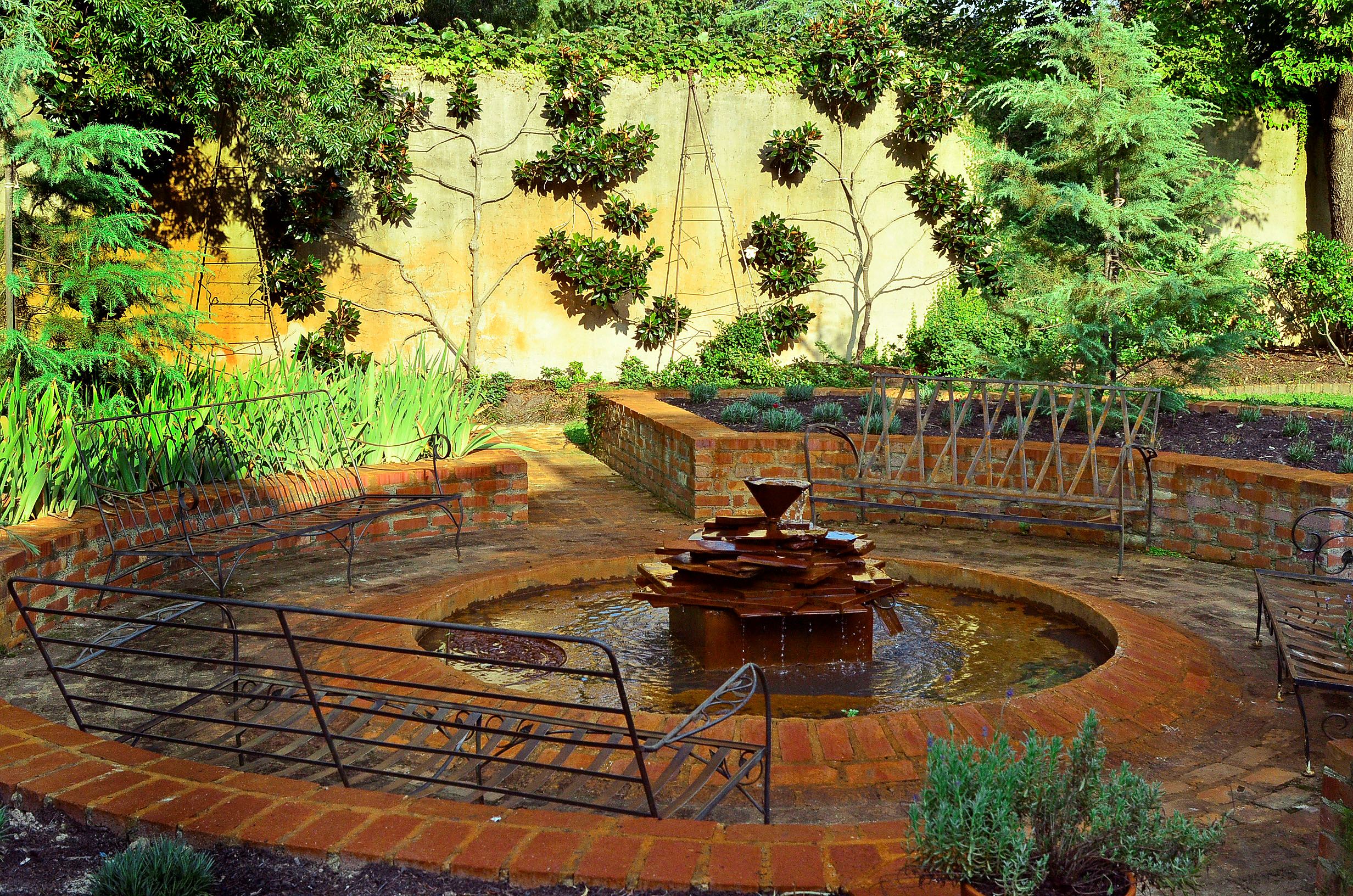 The Leaning Tree - 7