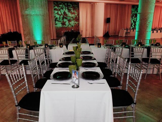 The Pads at The Aloft Hotel - 4