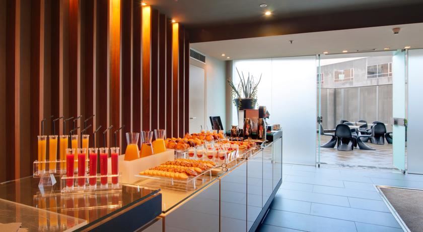 TRYP Barcelona Condal Mar Hotel - 2