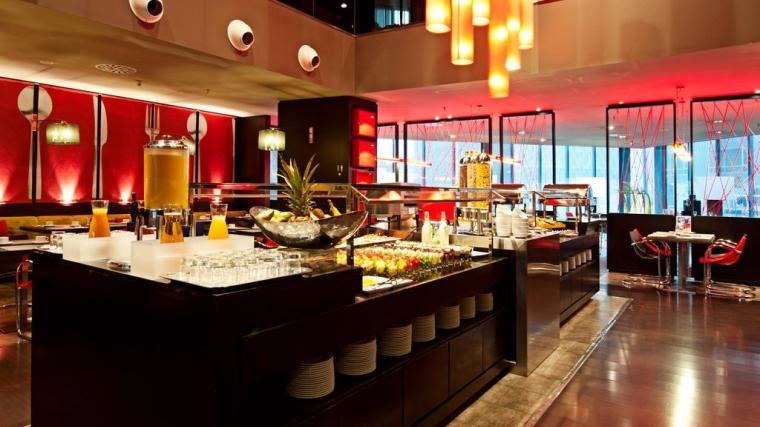 TRYP Barcelona Condal Mar Hotel - 5