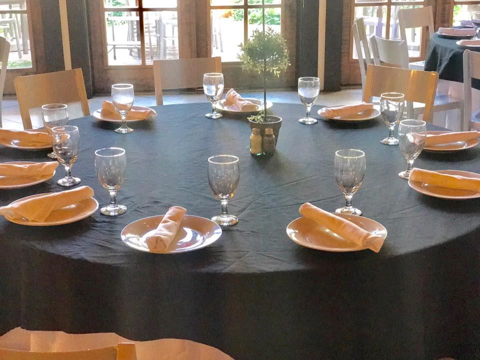 The French Market and Tavern - 6