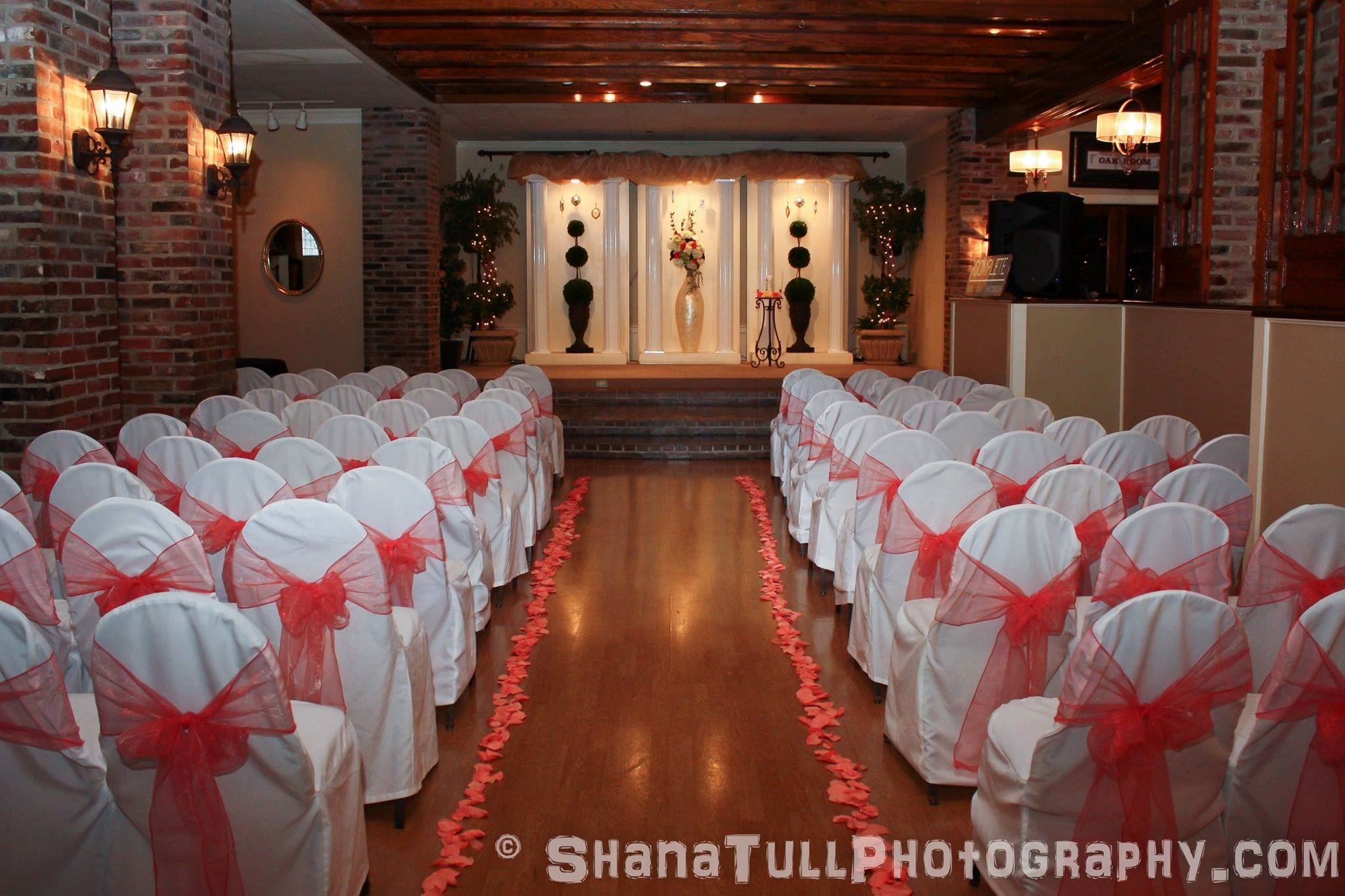 Oak Lodge Reception and Conference Center - 2