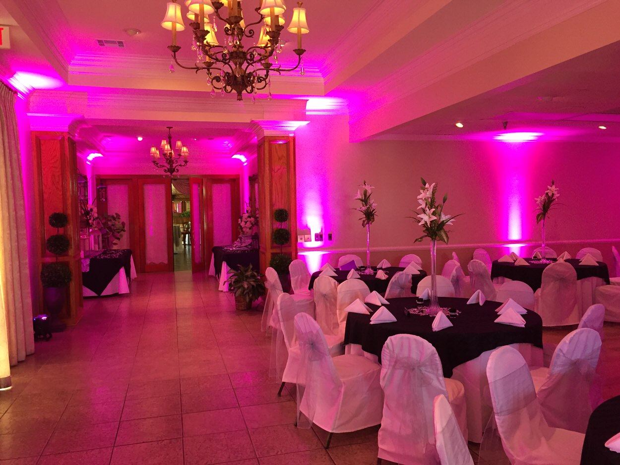 Oak Lodge Reception and Conference Center - 5