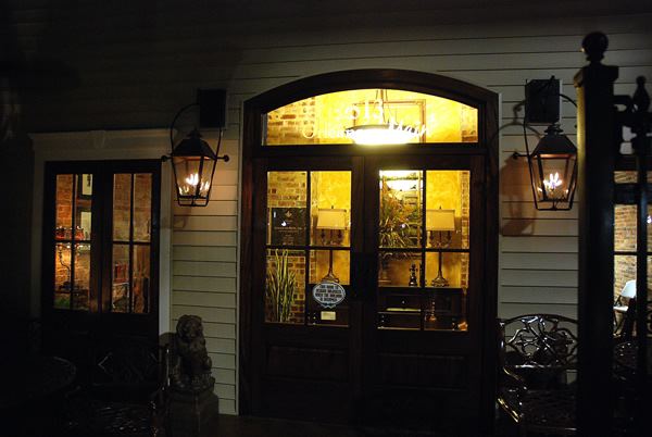 Orleans on Main - 4
