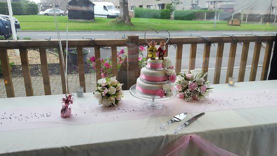 The Hazeldene Hotel - 3