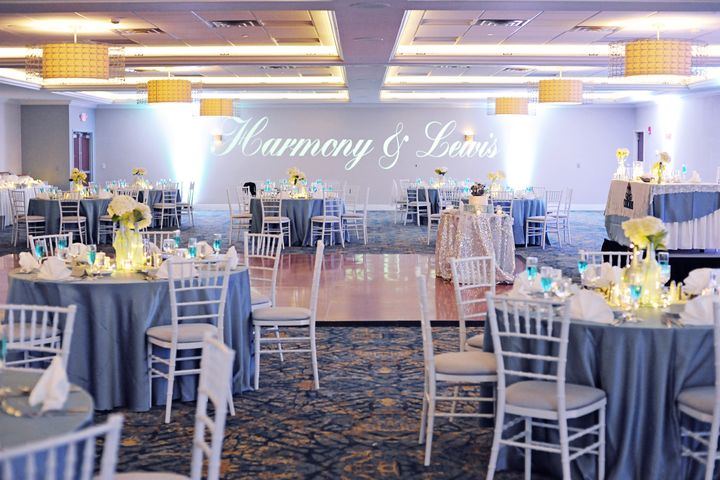 Crowne Plaza Hotel and Suites Pittsburgh South - 2