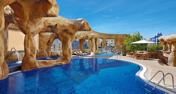 Hilton Beirut Habtoor Grand - 5