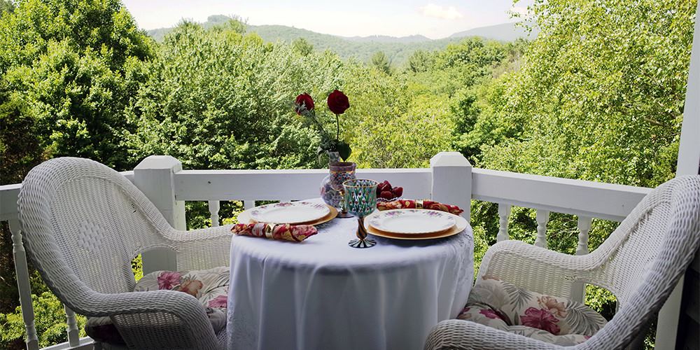 Innisfree Bed and Breakfast By-The-Lake - 2