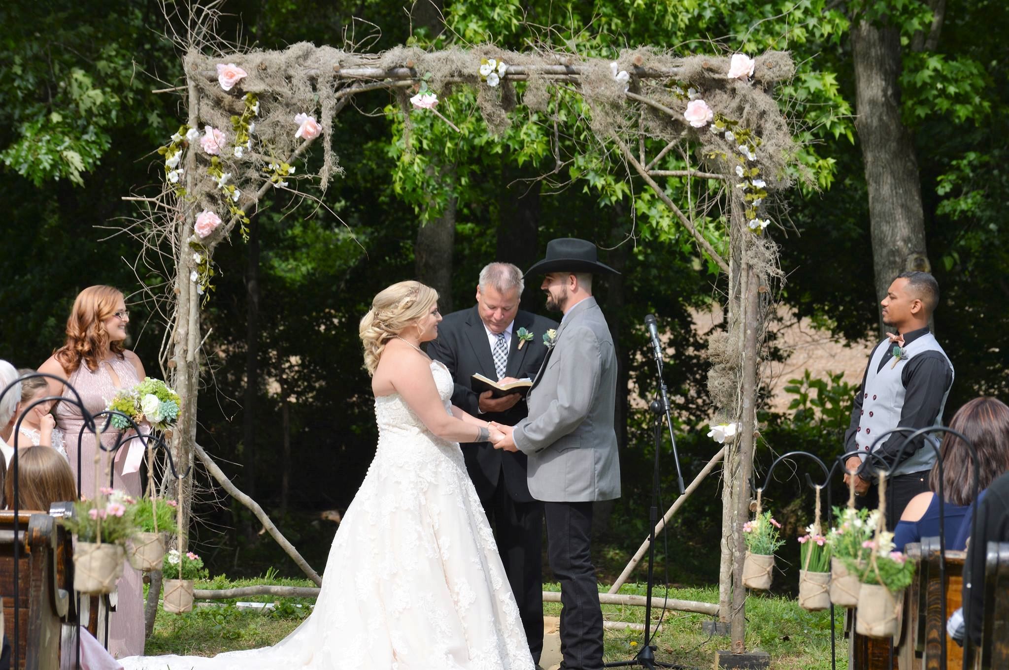 Red Barn Events at Beechwood Acres Farm - 4