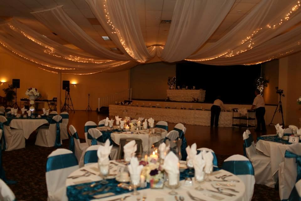 Village Square Conference Center - 4