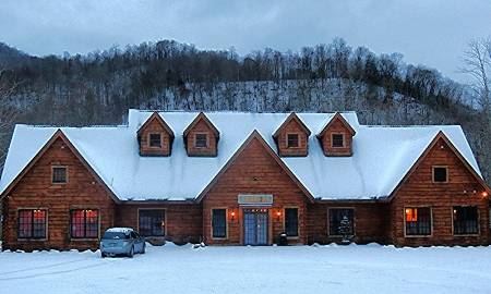 Elk Springs Resort - 5