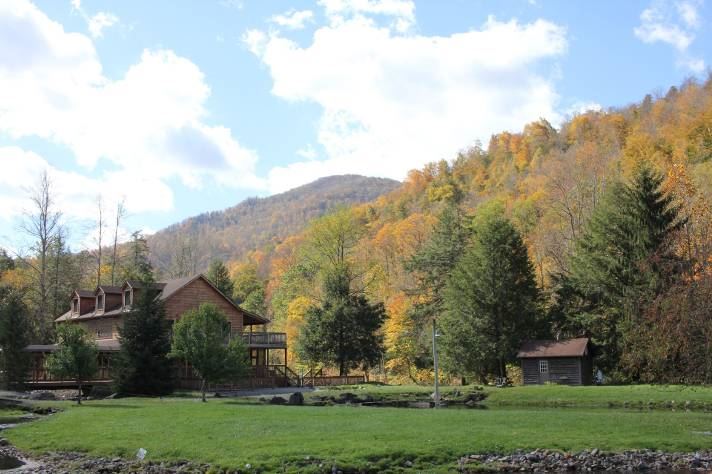 Elk Springs Resort - 4