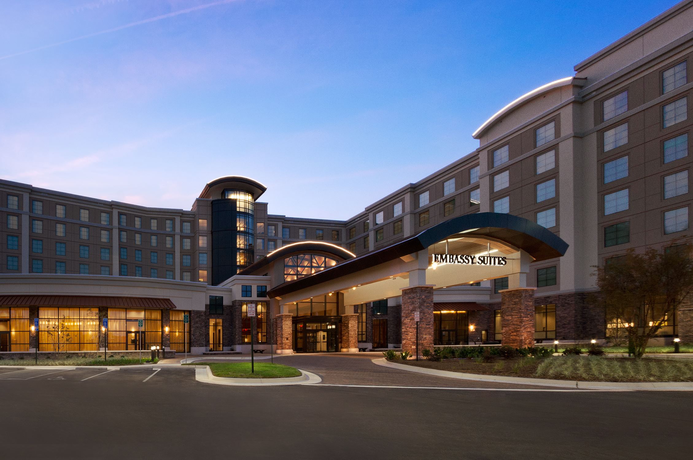 Embassy Suites Springfield - 1