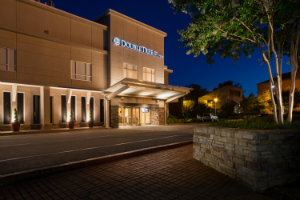 DoubleTree by Hilton Hotel Raleigh Brownstone University - 7
