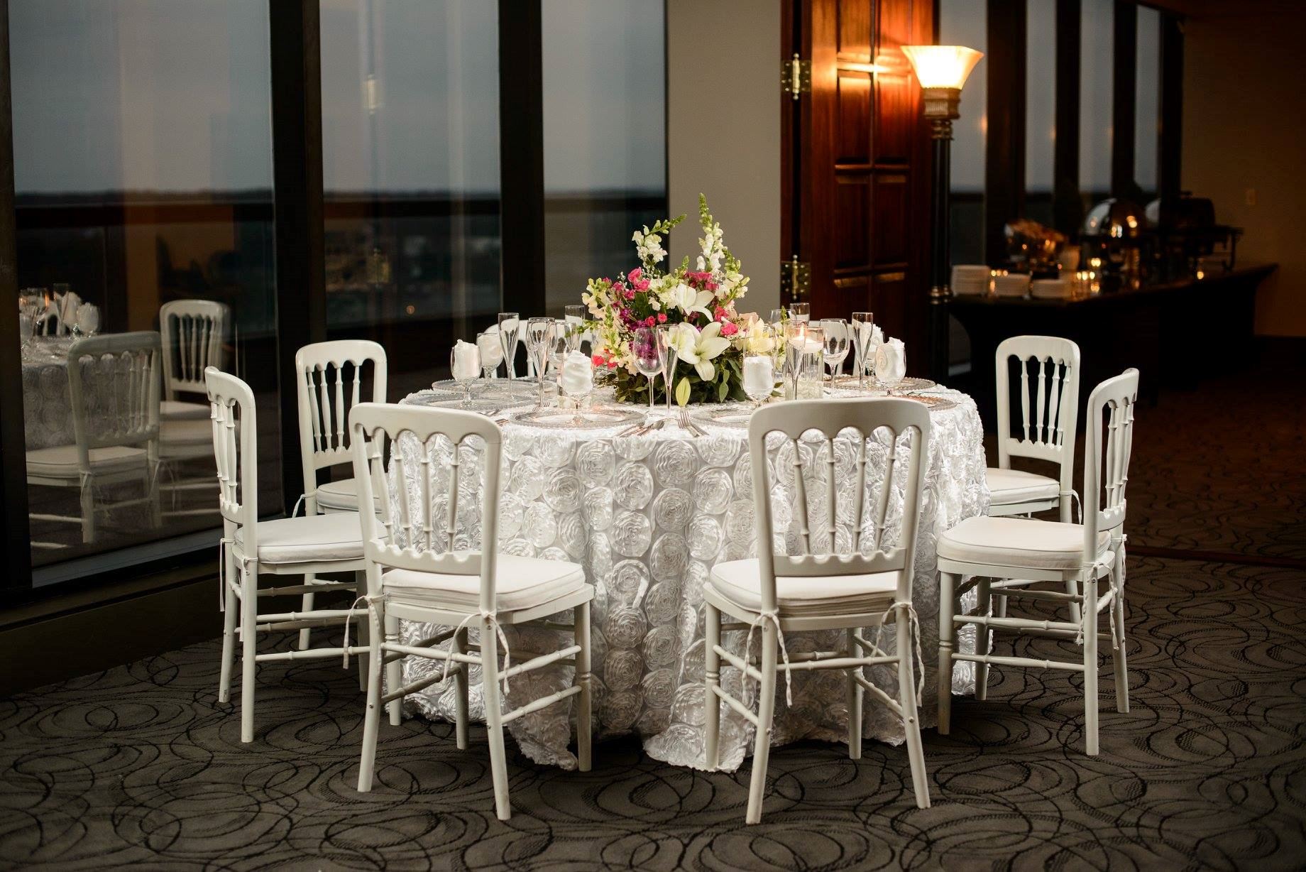 The Crescent Club - 5