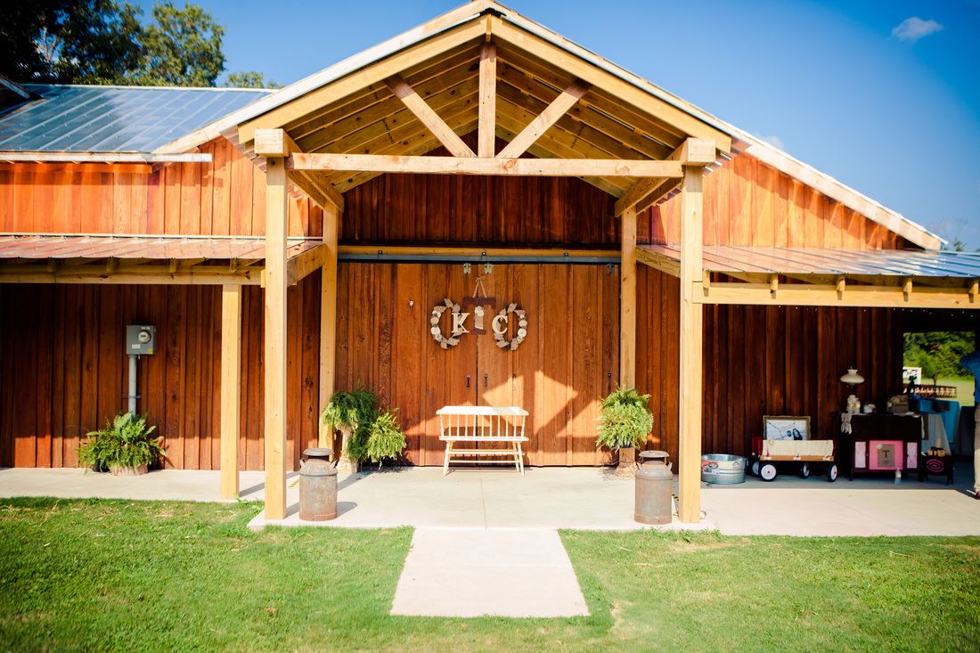 Peaceful Oaks Bed Breakfast and Barn - 2