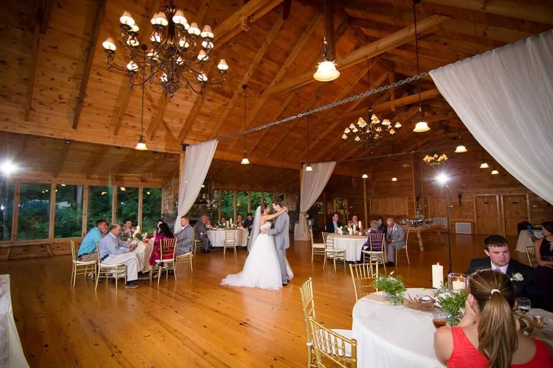 Eden Crest Weddings in the Smoky Mountains - 7