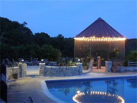 Spring Hill Manor - 5