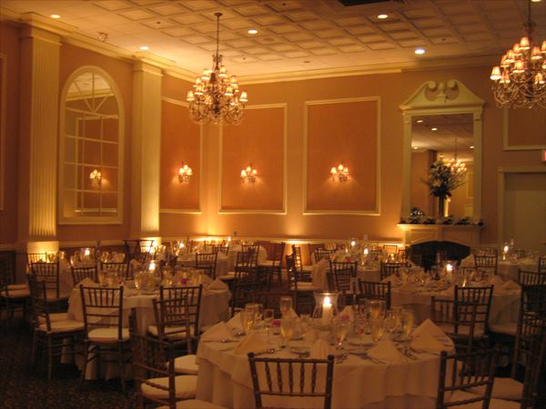 Maggio's Ballroom at Hampton Square - 7