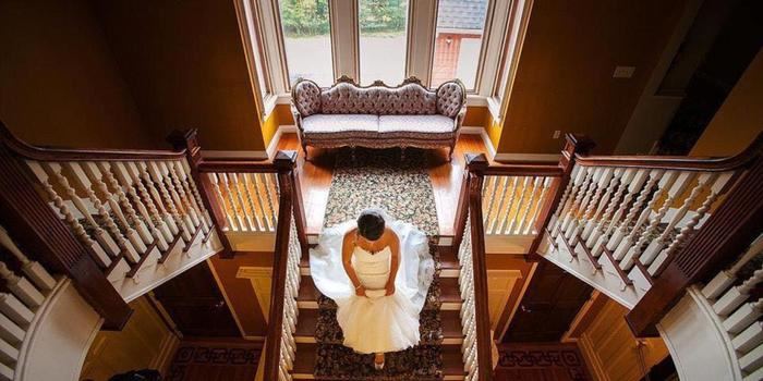 Mountain View Manor - 3