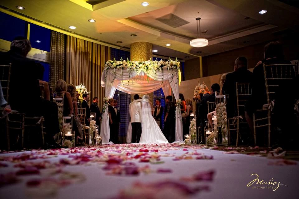 Trump International Beach Resort - 2