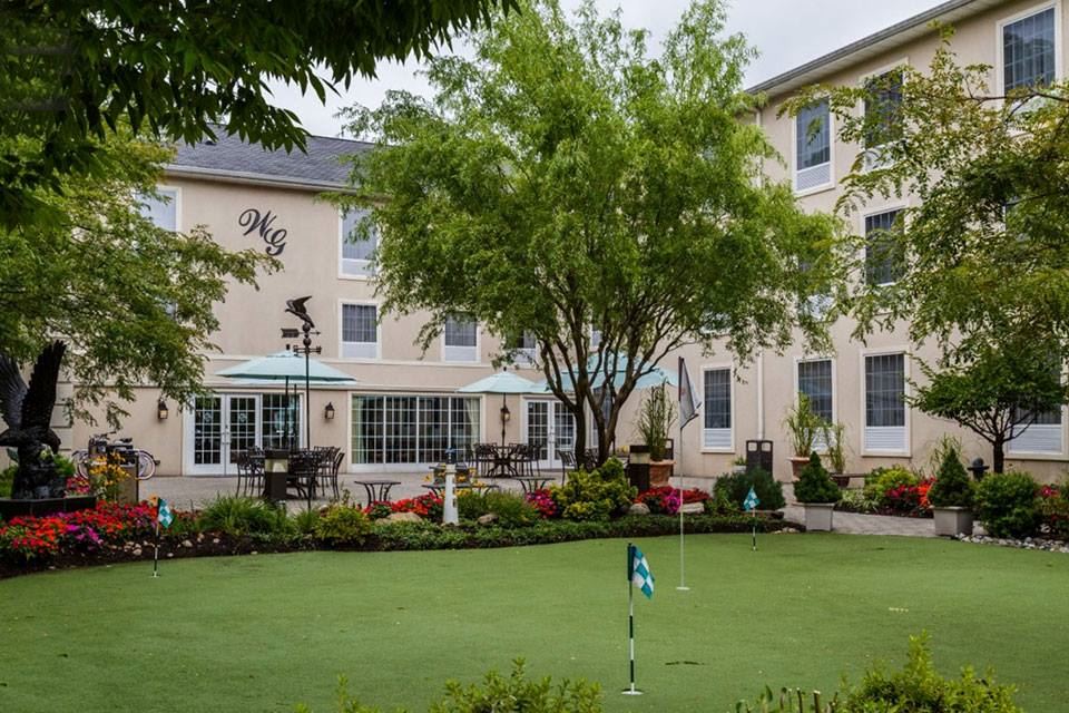 The Wilshire Grand Hotel - 4